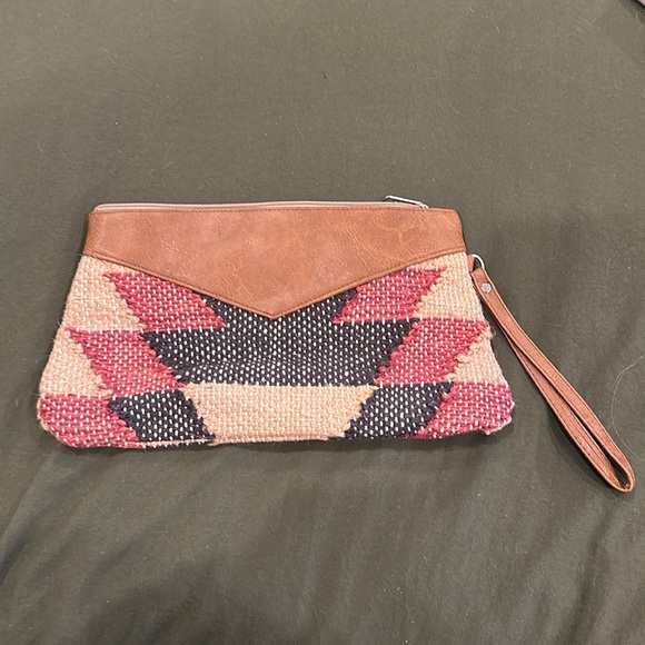 Aztec Style Clutch - Picture 3 of 3
